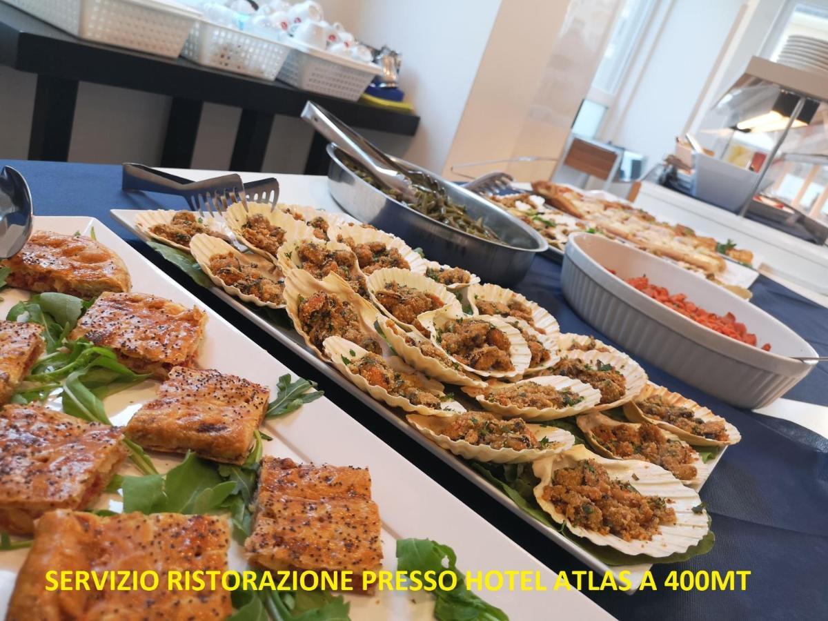 Hotel Athena 3*