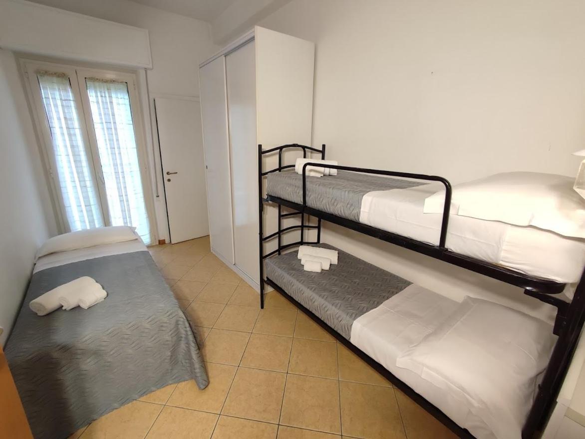 Hotel Athena