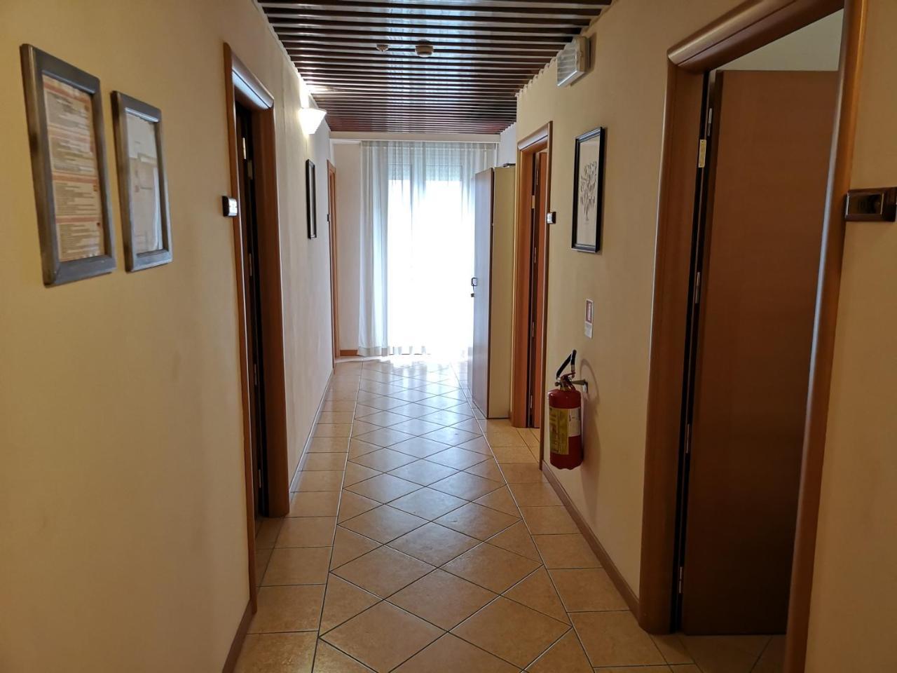 Athena Hotel